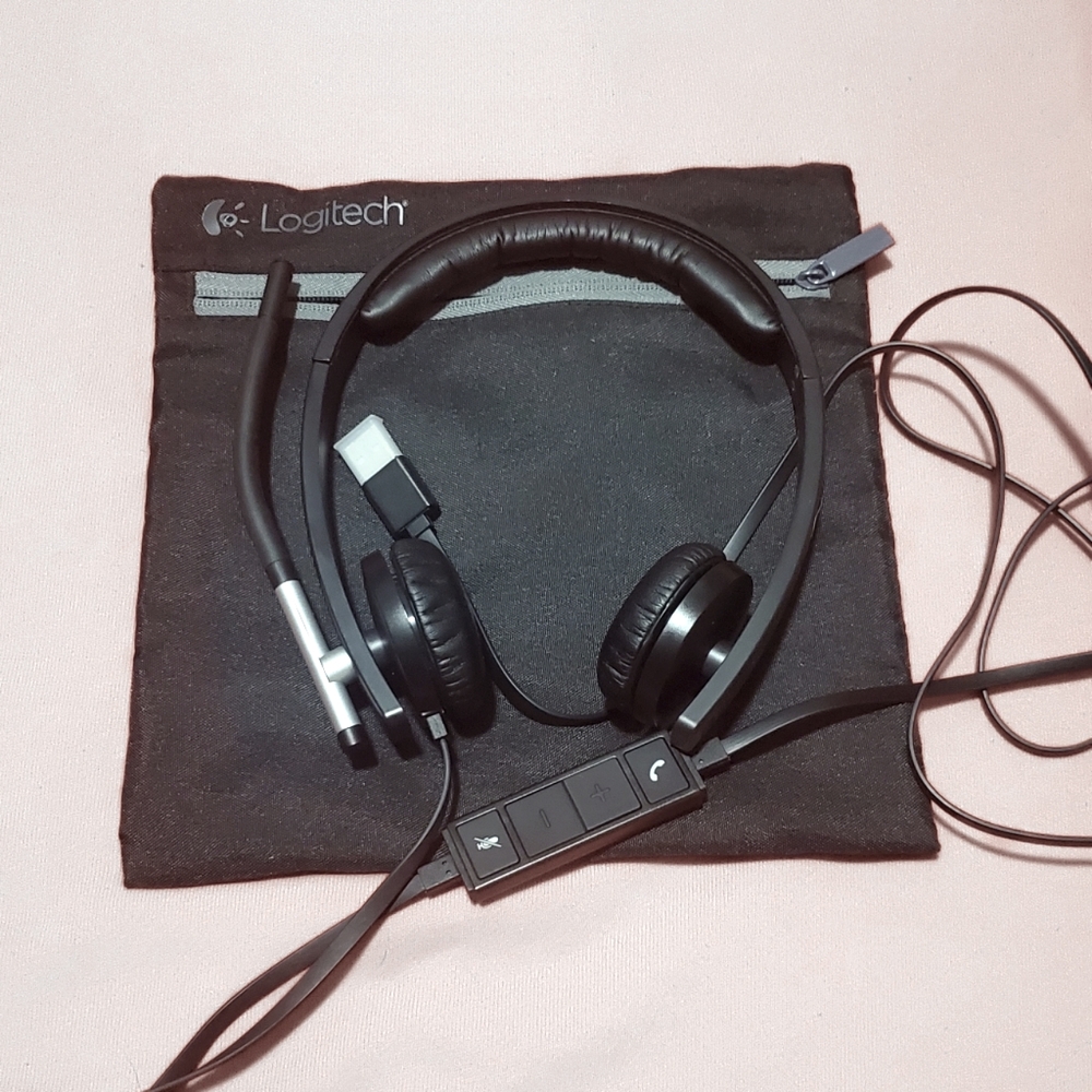 Logitech USB Headset - lightly used